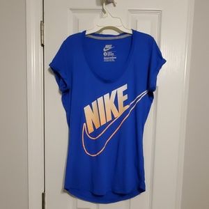 Nike T-Shirt